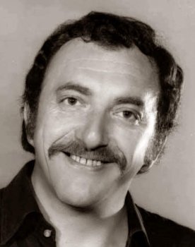 Óscar 'Cacho' Espíndola