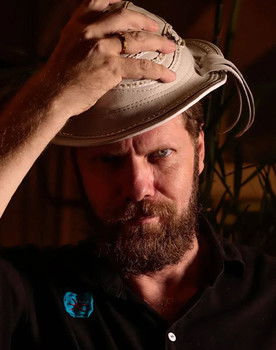 Toinho Mendes as Pilatos