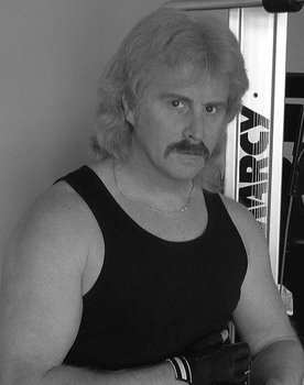 Ken Van Sant as Cletus Hobbs