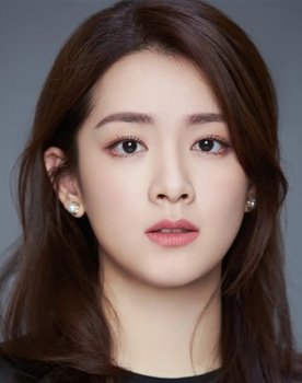 Chen Haoyu as Xia Wenxi