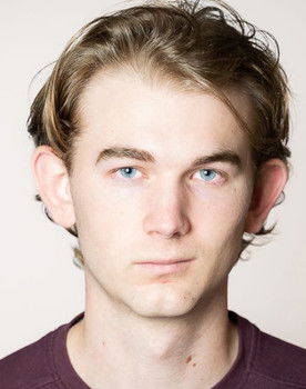 Kolton Doucette as Ronnie