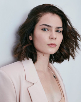 Linda Braunberger as Self