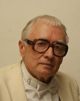 Murad Kazhlayev as Self