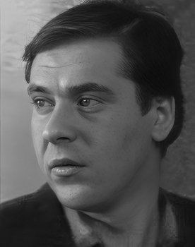 Aleksei Kuznetsov as Кирилл