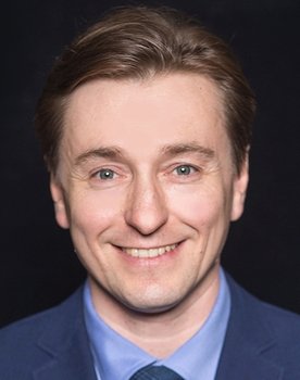 Sergei Bezrukov as Grigory Filippovich Kusikyants