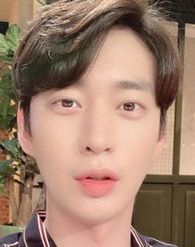 Kim Yoon-sang as Narrator (voice)