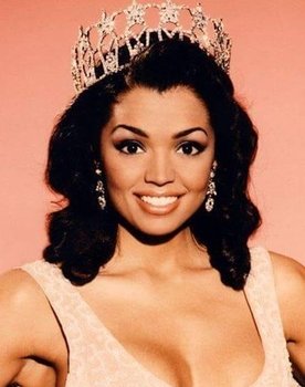 Chelsi Smith