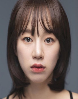 Choi Woo-jung as So-ri