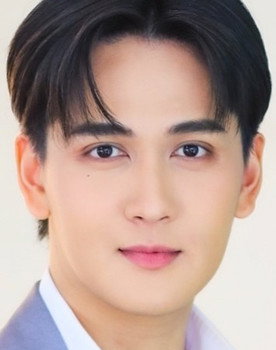 Tanadech Deeseesuk as Tong