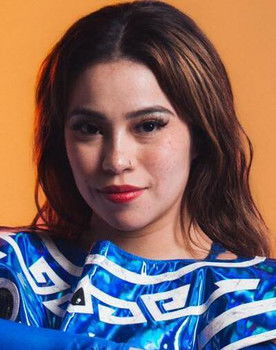 Tabata Villalobos as Tabata