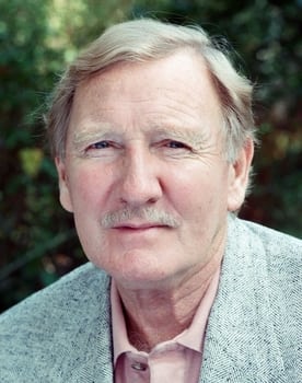 Leslie Phillips as Himself (Narrator)