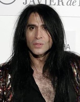 Mario Vaquerizo as Mario Vaquerizo