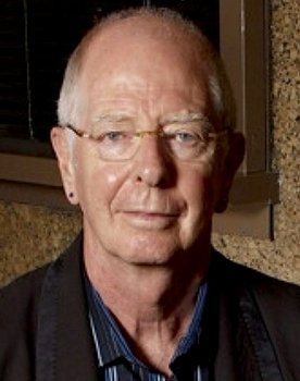 Ralph Grierson as Self - Pianist (segment "Rhapsody in Blue") (uncredited)