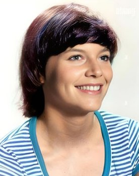 Lucia Stralser