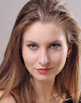 Veronika Despina Grammenou as Mignon