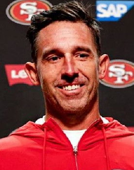 Kyle Shanahan as Self