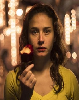 Liliana Biamonte as Elisa