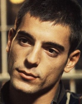 Valerio Foglia Manzillo as Ciriello