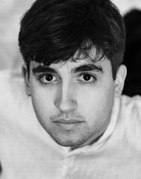 Leon Elija Scholpp as Silas