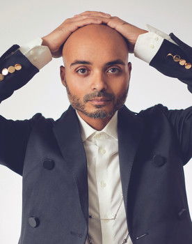 Philippe Baden Powell as Self : Piano