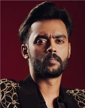 Muhammed Rafi as Kilavan