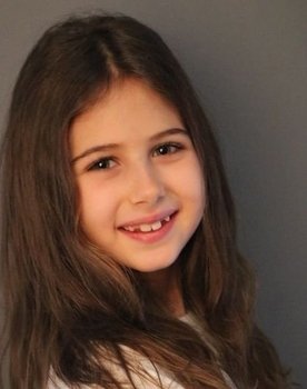 Elif Hüsna İnce as Birce
