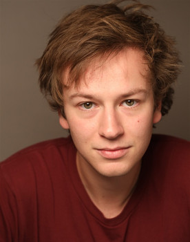 Grégoire Didelot as David Pottier