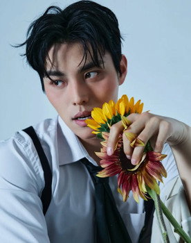 Lee Jae-bin as Kim Tae-sung