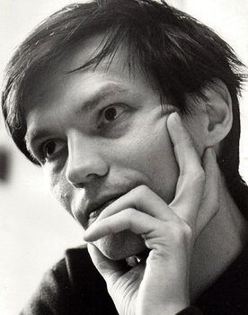 Per Oscarsson as Reverend Helge
