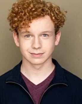 Alexander G. Eckert as Ray