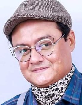 Saswata Chatterjee as Ajit Bandyopadhyay