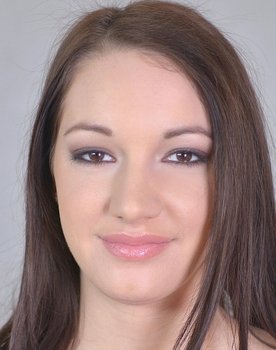Teens vs MILFs 4