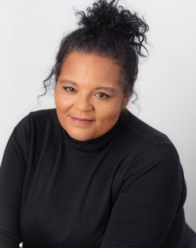 Melissa Kaye Bontempt as Homeless Woman