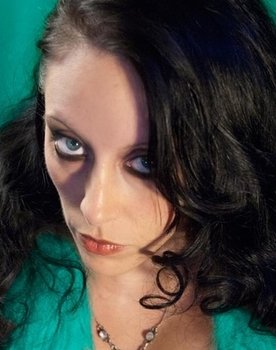 April Monique Burril as Doris