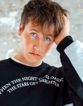 Sacha Powell as Himself