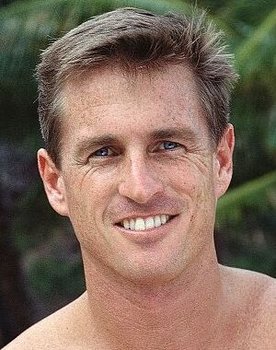 Hunter Ellis as Richard Garcia