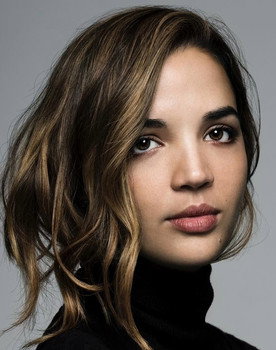 Georgie Flores