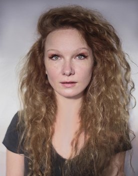 Anna Rakhvalova as Queen Mermaid