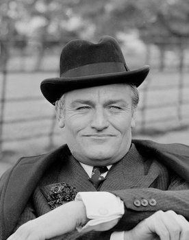 Charles Gray Photo