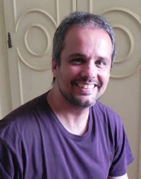Guilherme Faro as Fábio Barroso