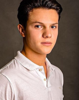 Emiliano González as 