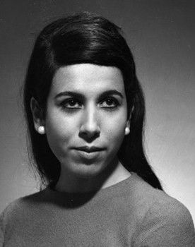 Μαίρη Λαμπίρη