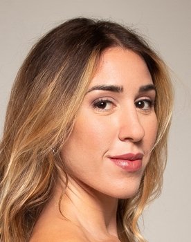Αντιγόνη Μακρή as Eleni Pavlidi