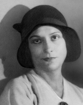 Anna Lehr as Mary - Doyle's wife