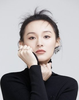 Wang Xi as Nana Han / 韩娜娜