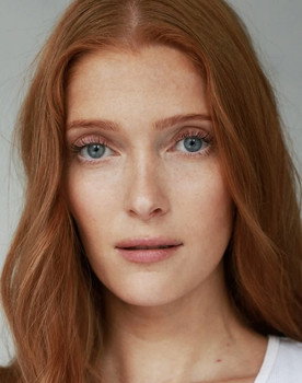 Bria Condon as Krystal Spitz