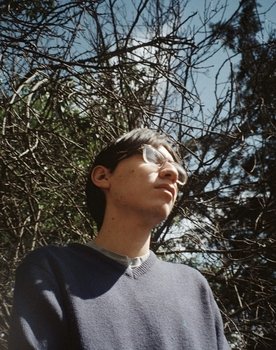 Fabio González as Voz del oso / Manos del oso