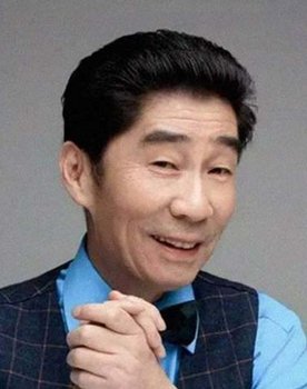 Chen Guoqing as Prosecutor