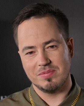 Yuriy Karagodin as MC