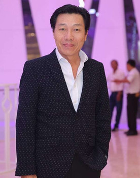 Huỳnh Kiến An as Mr. Khanh